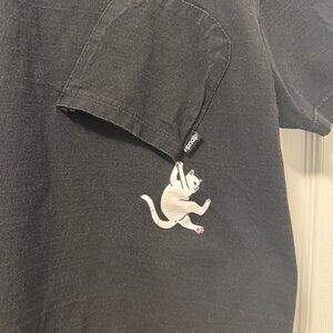 FAKE RIP N DIP UPSIDE DOWN POCKET T-SHIRT